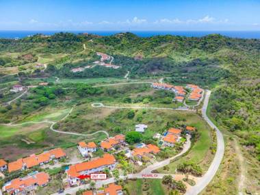 Pearl Court 1111 at Pristine Bay