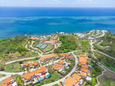 Pearl Court 1111 at Pristine Bay