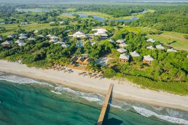 Indura Beach & Golf Resort Curio Collection By Hilton