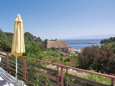 Apartment Ercilia B4