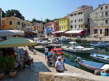 Beautiful Apartment Jelena 1