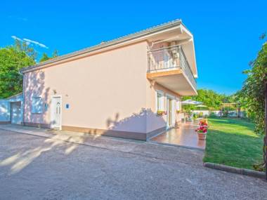 Adorable  holiday home with private pool and terrace with barbecue!