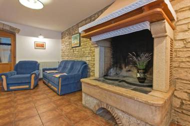 Agricola in Sveti Kirin (Haus für 8 Personen)