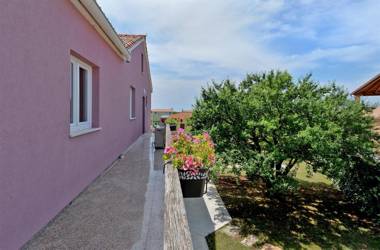 Holiday home Valter 2136