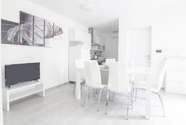 New Family 2 Bedroom Apartment