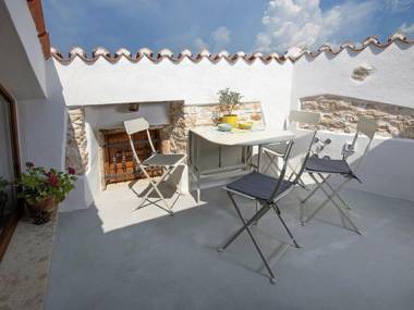 Boutique Holiday Home in Vodnjan with Private Garden