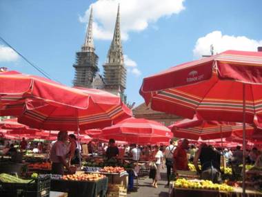 Tesla Boutique Apartments & Rooms