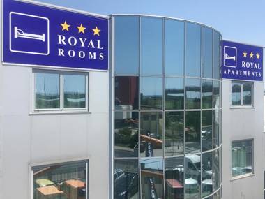 Royal Apartments & Rooms