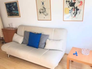 Artsy Apartment in Zagreb City Center