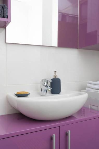 Cute and Sunny Studio in Zagreb with Balcony and Free Garage