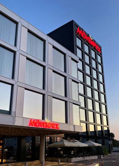 International Business Hotel