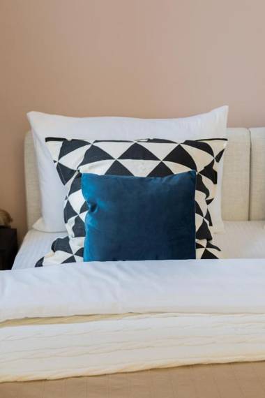 Luxury City Center Apartments close to National Theater