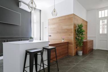 THE City Lodge - Boutique Apartments