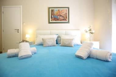 Apartments & Rooms Kolovare Beach