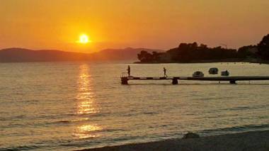 Apartment Gold & Gray