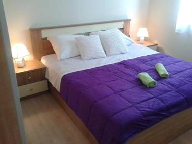 4 bedroom apartment with 3 bathrooms and private parking - Apartments Orange - AE1044