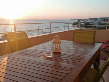 Apartments Villa Ema