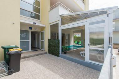 Apartments Villa Ema