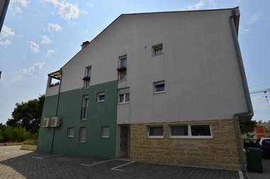 Rita Exclusive Apartments with Parking