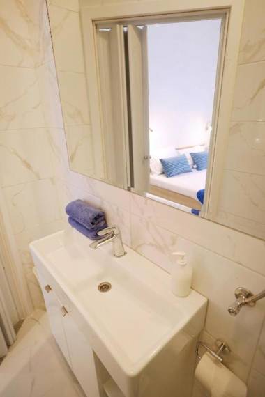 Sea View Studio Apartment