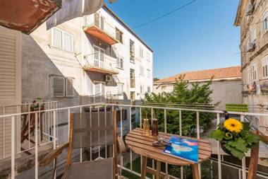 Rooms lopwi Old town - AE1439