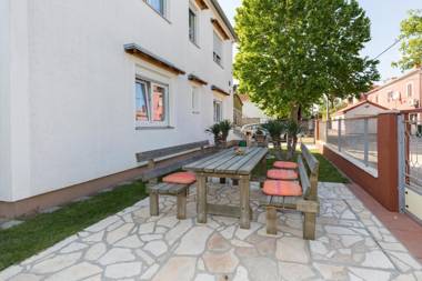 Apartment Twisting By The Private Pool
