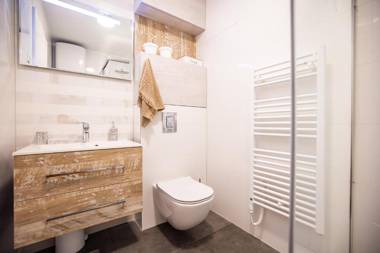 Island View Luxury Apartments