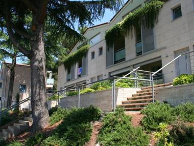 Comfortable apartment with a microwave at 1 km. from Vrsar