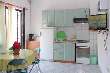 Apartment with a balcony and sea view - santek - AE1097