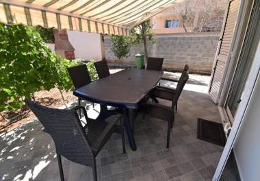 Holiday home Branka-80m from beach