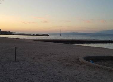 4 Apartments - parking airco - 150 m to beach - AE1481