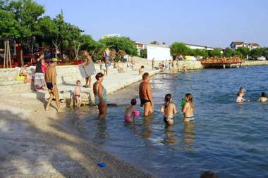 Apartments by the sea Vir - 18451