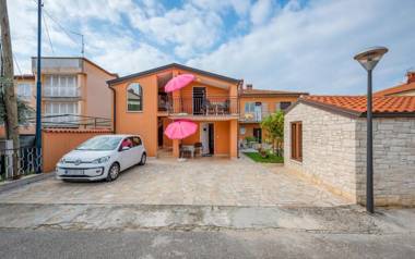 FERUCIO house with apartments