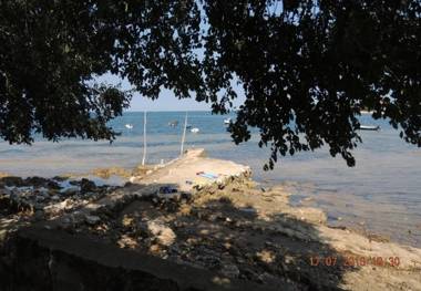 Apartments Niv - 100 m from beach