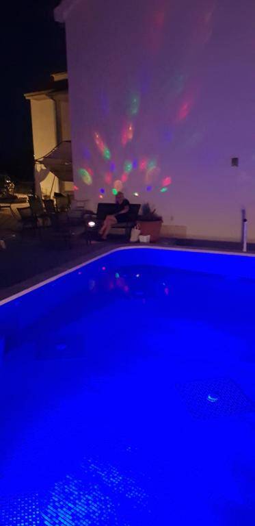 Apartment Levarda with private hydromassage pool