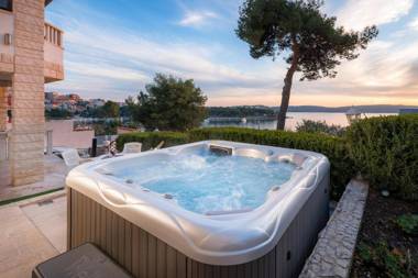 Apartments Villa Luxor