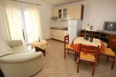 Apartments Lukić 1944