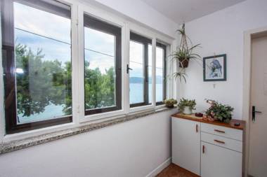 Apartments Žana - close to beach