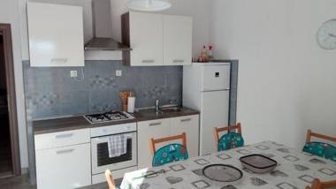 Apts Marijica - 100m from the beach