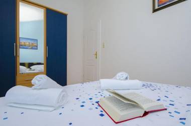 Apartments Ljuba - nice garden