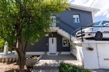 Silver City Apartment