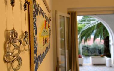 Apartment for four persons with sea view in Trogir near the beach