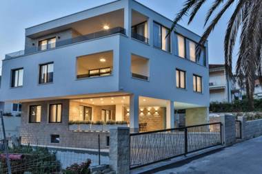 Villa Trogir Palazio A Spectacular 7 Bedroom Villa 90 Metres to The Sea and Promenade