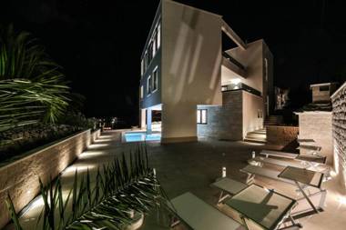 Villa Trogir Palazio A Spectacular 7 Bedroom Villa 90 Metres to The Sea and Promenade