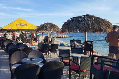 Family friendly apartments with a swimming pool Okrug Gornji Ciovo - 18827