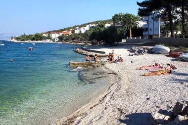 Apartments with a parking space Mastrinka Ciovo - 18954