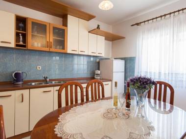 Modern Apartment in Seget Donji with View of the Sea