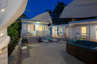 Beachfront Mobile Homes Village