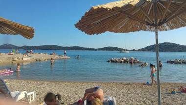 Apartman Tribunj Luji i Andreja