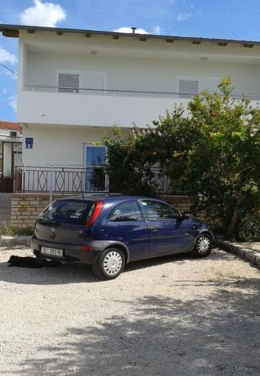 Apartment Ante - 10 m from sea